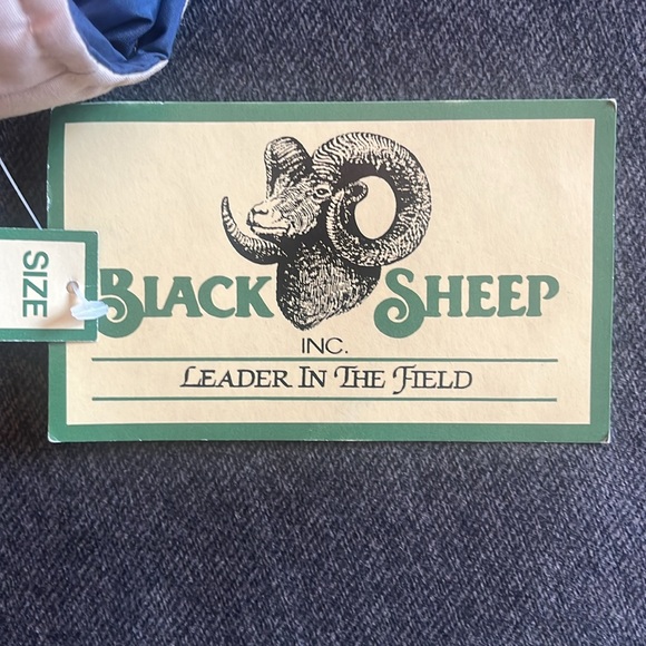 Men’s Large puffer vest - Picture 5 of 12